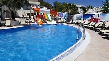 Ośrodek wypoczynkowy Rexene 4*