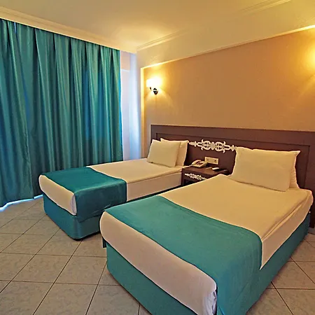 Rexene Ośrodek wypoczynkowy 4*